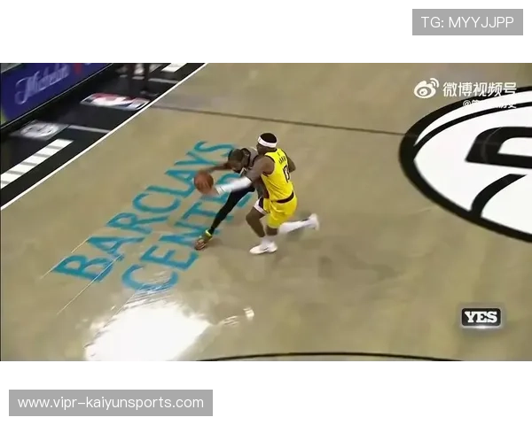 布鲁克林篮网反击展开，米卡尔布里奇斯起速