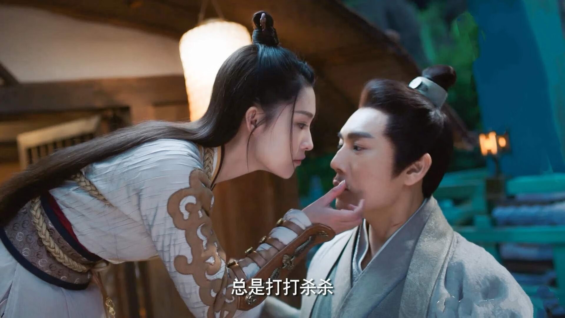 “东安湖体育公园赛场:跑酷挑战不断,选手精彩绝伦”