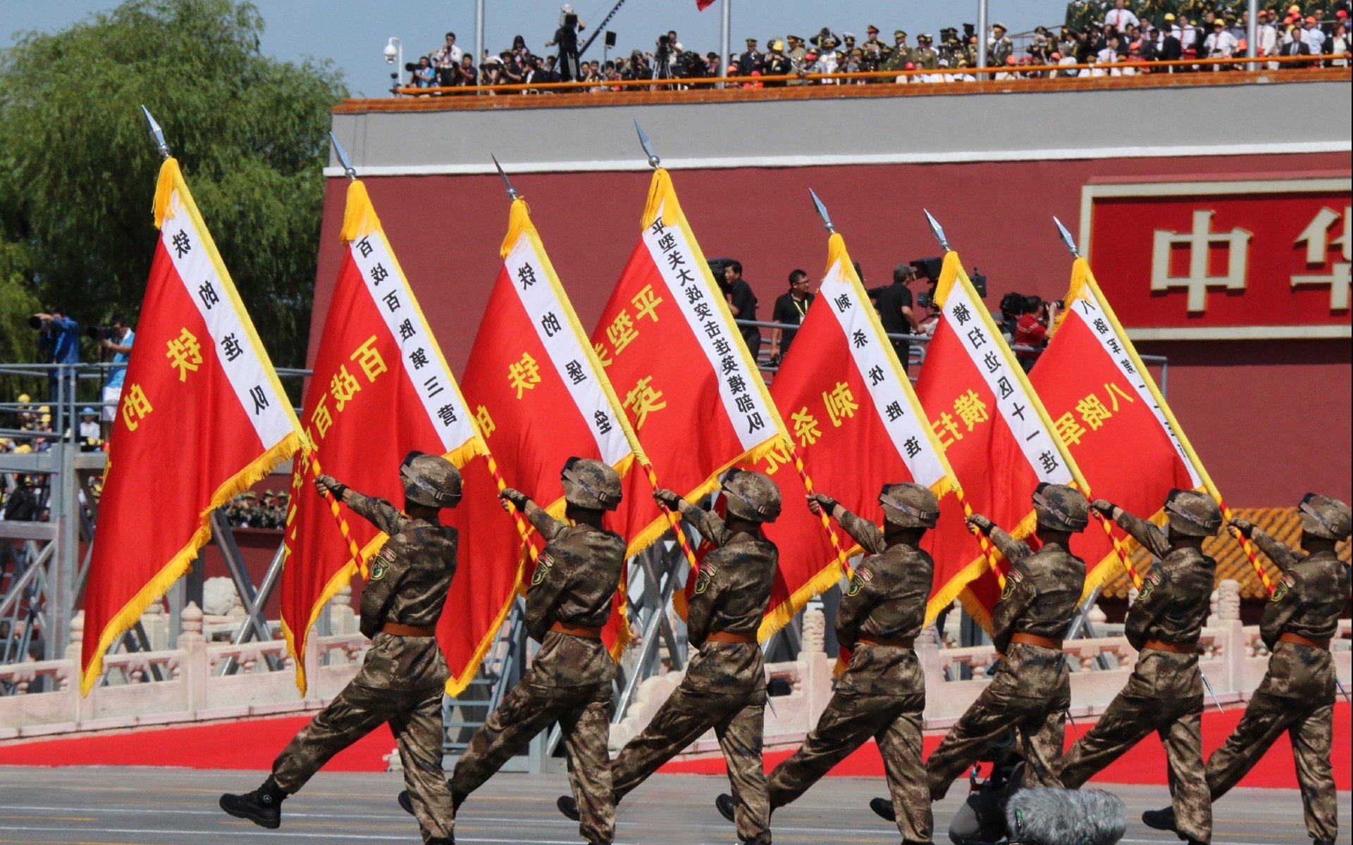 国际米兰整体强度上升构建稳固后场,国际米兰tifo